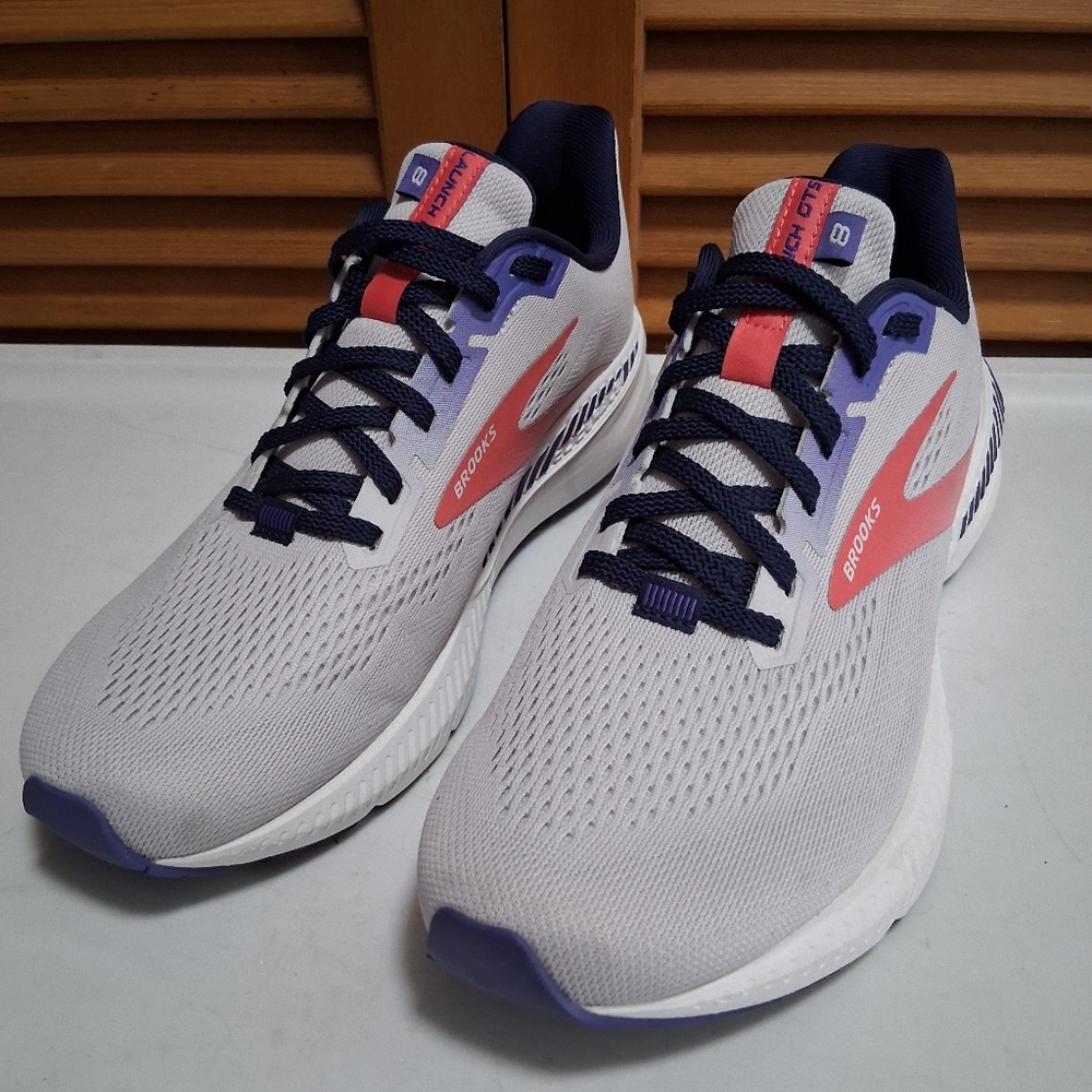 Brooks Women's Light Gray Athletic Shoes with Coral and Navy Accents